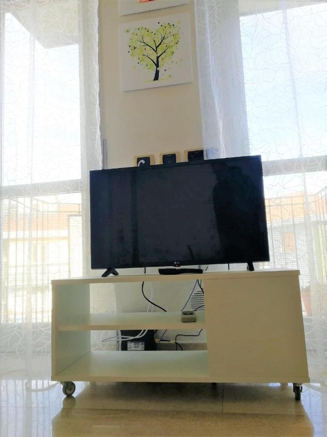 Gef House - Studio Apartment Bande Nere Милано Екстериор снимка